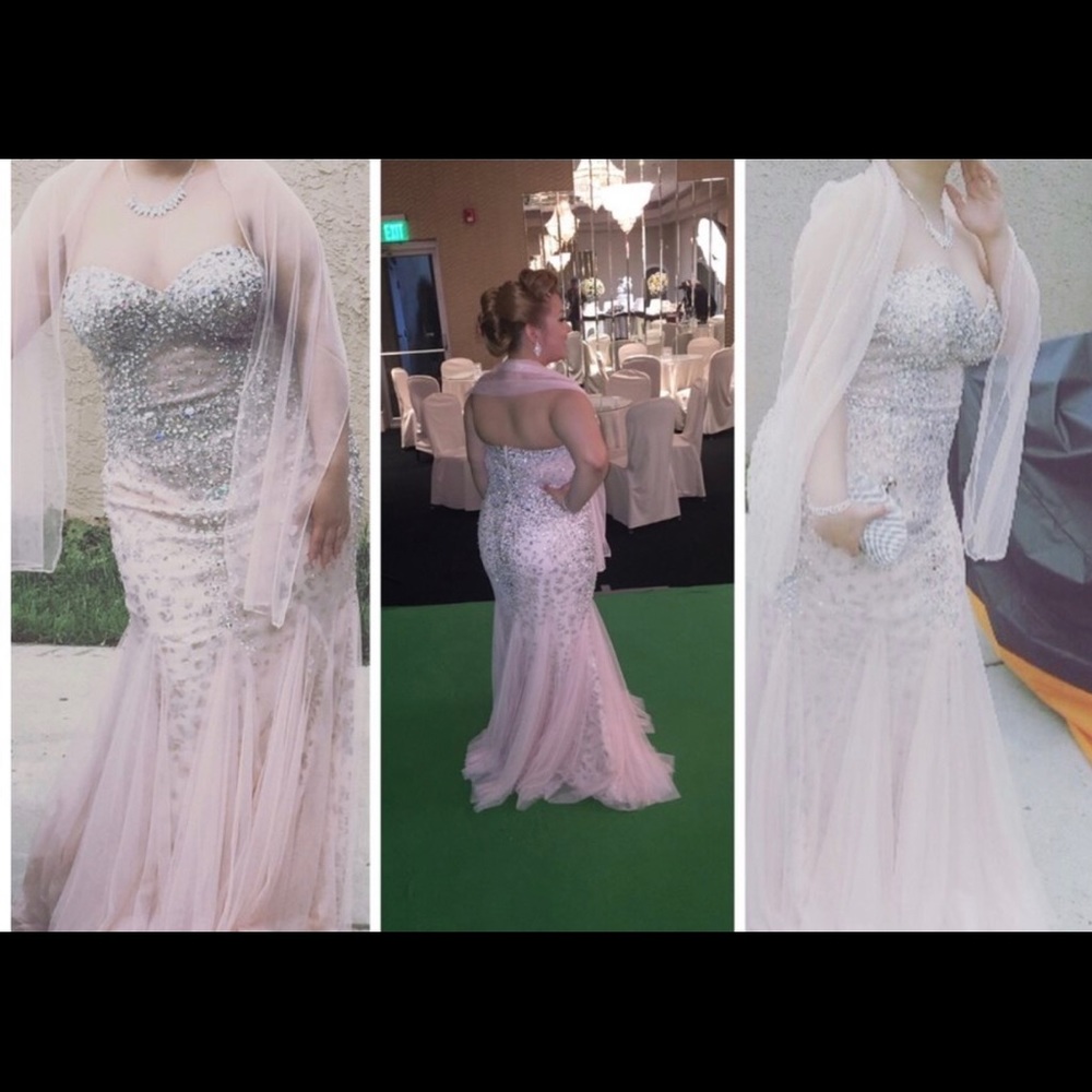 Prom dress
